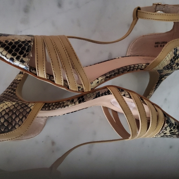 Snake Print Heel 3/$15 - Picture 5 of 7